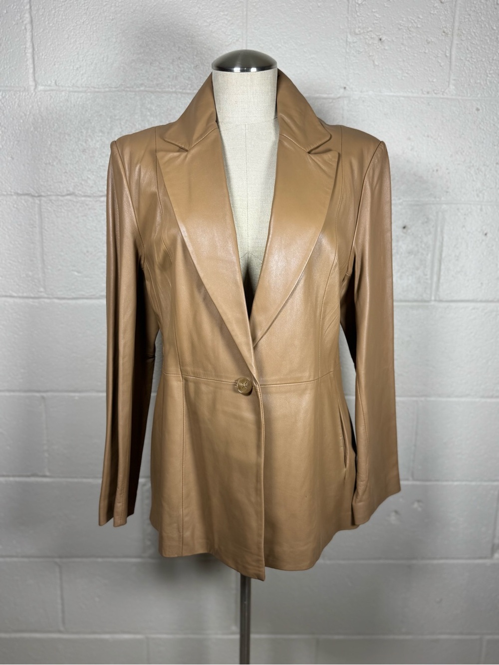 JCL New York Outerware Tan Leather Single Button Jacket EUC Large